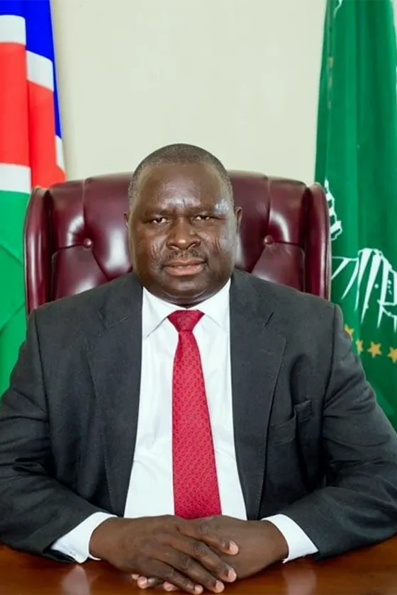 Намибийский Адольф Гитлер рвётся к власти — без геноцида