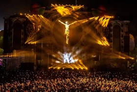 Благословенный рейв в Словакии: священник-диджей, архиепископ и обращение Папы