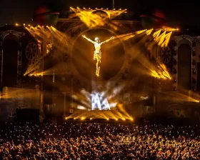 Благословенный рейв в Словакии: священник-диджей, архиепископ и обращение Папы