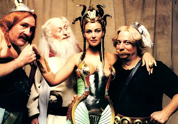 Моника Беллуччи в роли Клеопатры на съемках «Астерикс и Обеликс» — факты, стиль и легенда