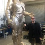 Огромная статуя Робокопа в Детройте — где стоит и почему вокруг неё столько шума