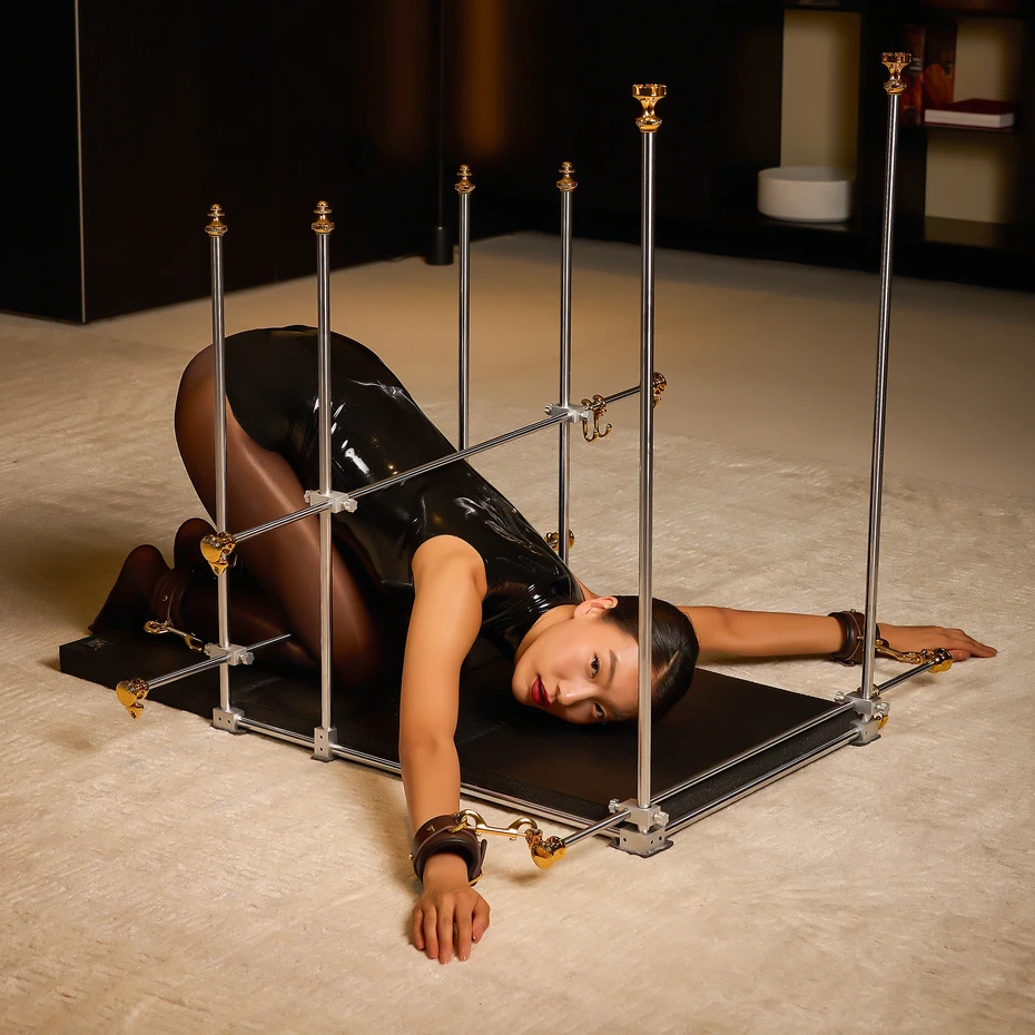 UPKO Restraint Frame — модульный набор для взрослых игр