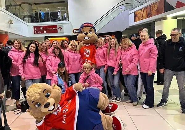 Скандал на женском матче Динамо-Минск - подарки закончились, фанатки возмущены