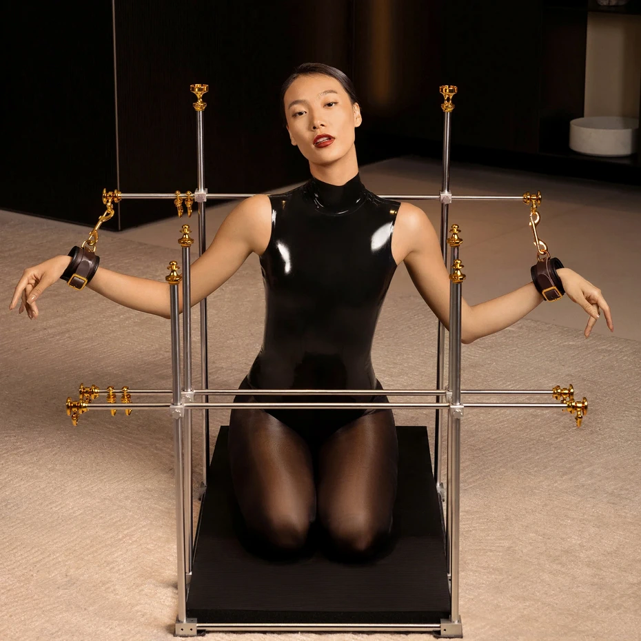 UPKO Restraint Frame — модульный набор для взрослых игр