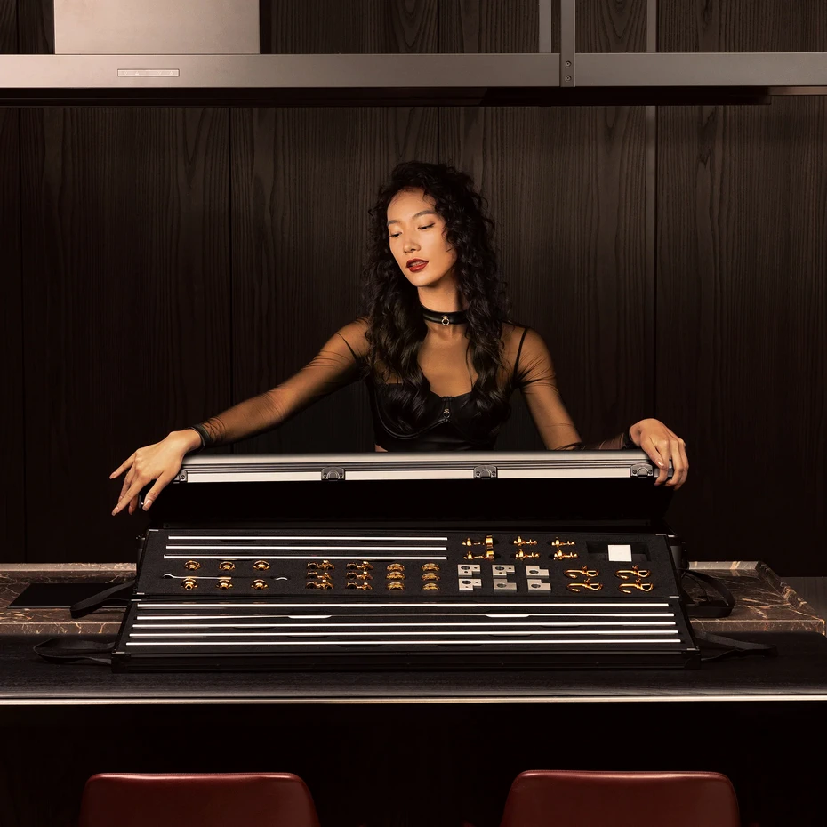 UPKO Restraint Frame — модульный набор для взрослых игр