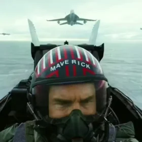 Том Круз Топ Ган 3 Маверик самолет