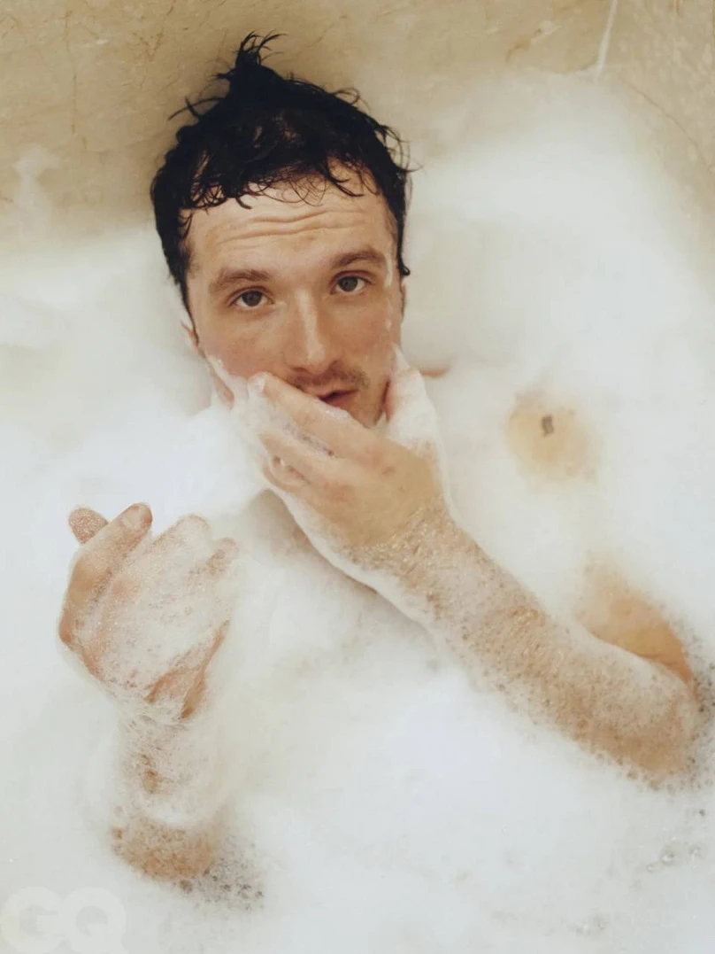 Джош Хатчерсон обложка GQ Hype