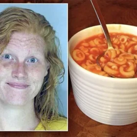 Девушка и ложка с «наркотиками»