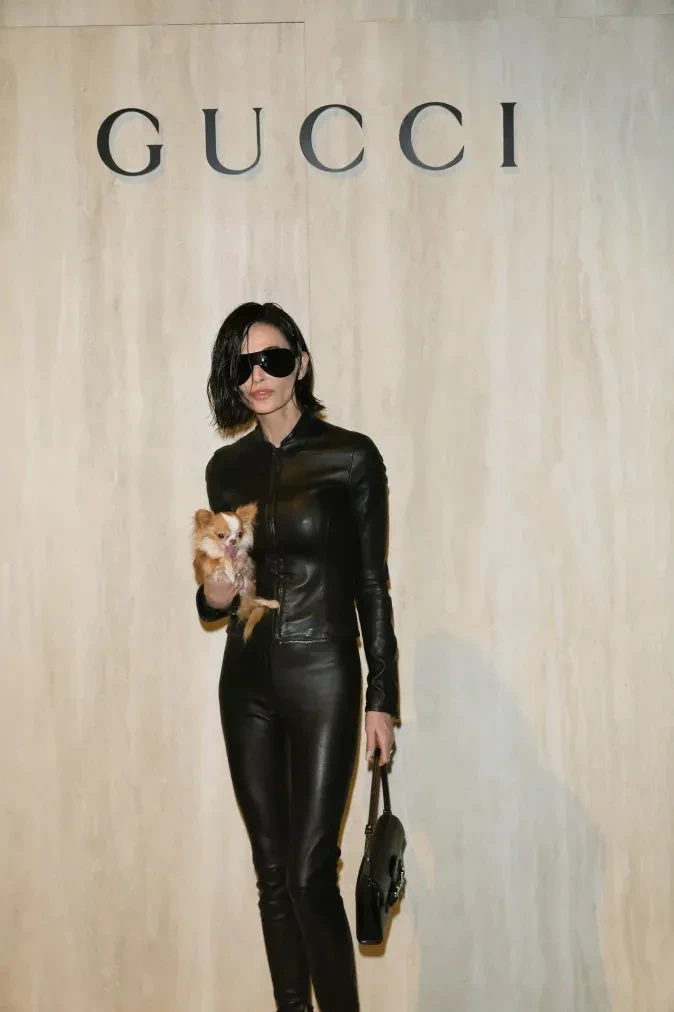 Деми Мур новая стрижка боб Gucci Милан