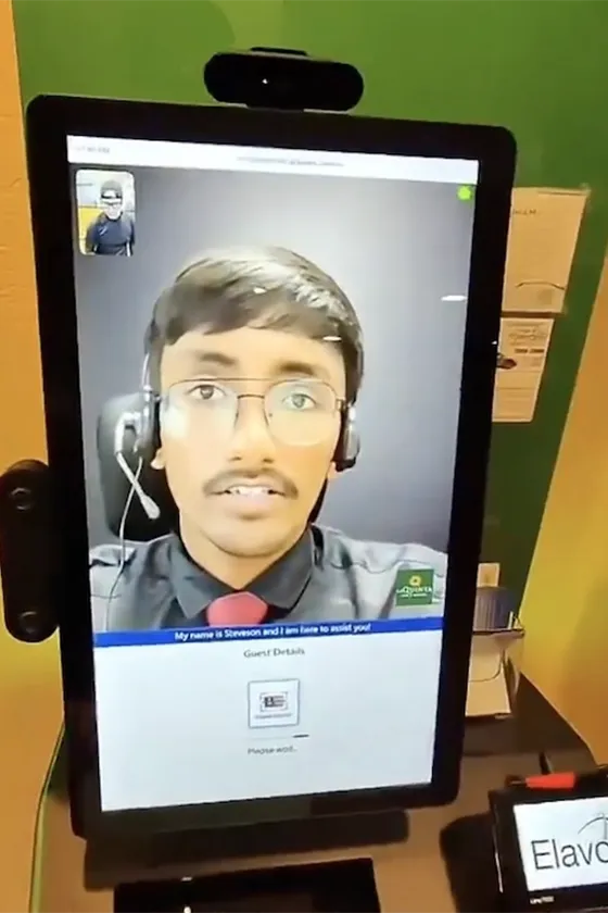 Отель в Майами инфокиоск с удалённым ресепшеном Индия