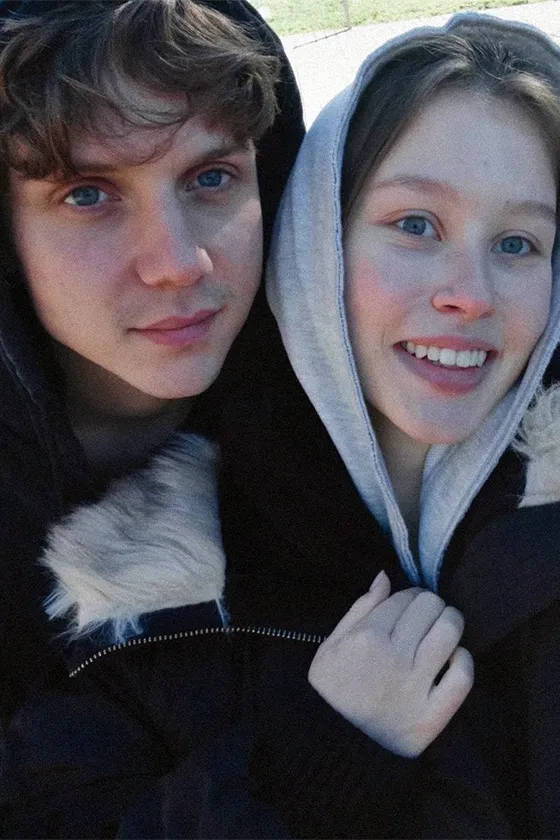 Скандал Ваня Дмитриенко Аня Пересильд реакция соцсетей