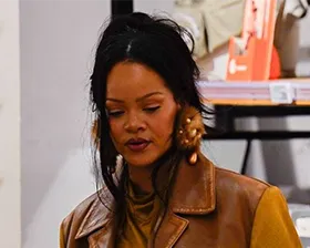 Рианна Париж шоппинг стиль