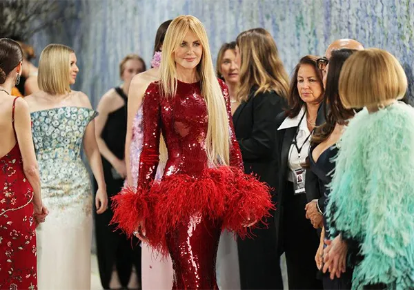 Гости Met Gala 2026: ежегодный бал собрал рекордные $42 миллиона благодаря поддержке Джеффа Безоса и Лорен Санчес