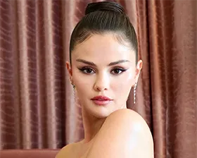Селена Гомес в нежной и естественной фотосессии для американского издания Elle