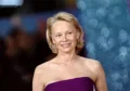 Памела Андерсон на церемонии вручения премии «Золотой глобус» в 2025 году