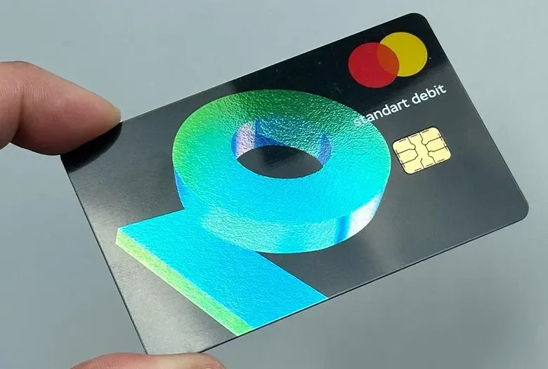 Бесплатные валютные карты Paritetbank — доллары и евро без копейки за обслуживание до 31 июля 2026